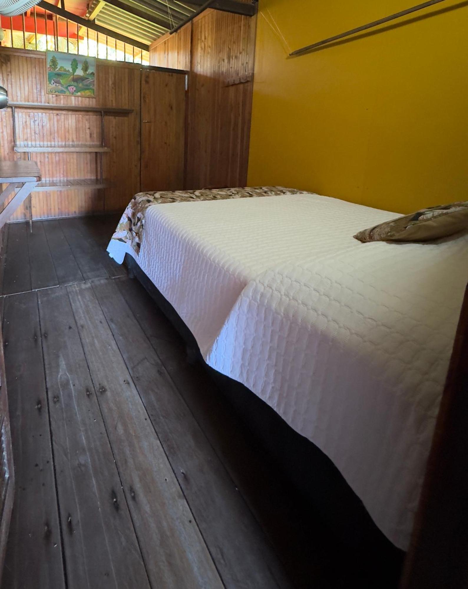 Posada Turistica Rocas De Cabo Marzo Bahia Solano Esterno foto