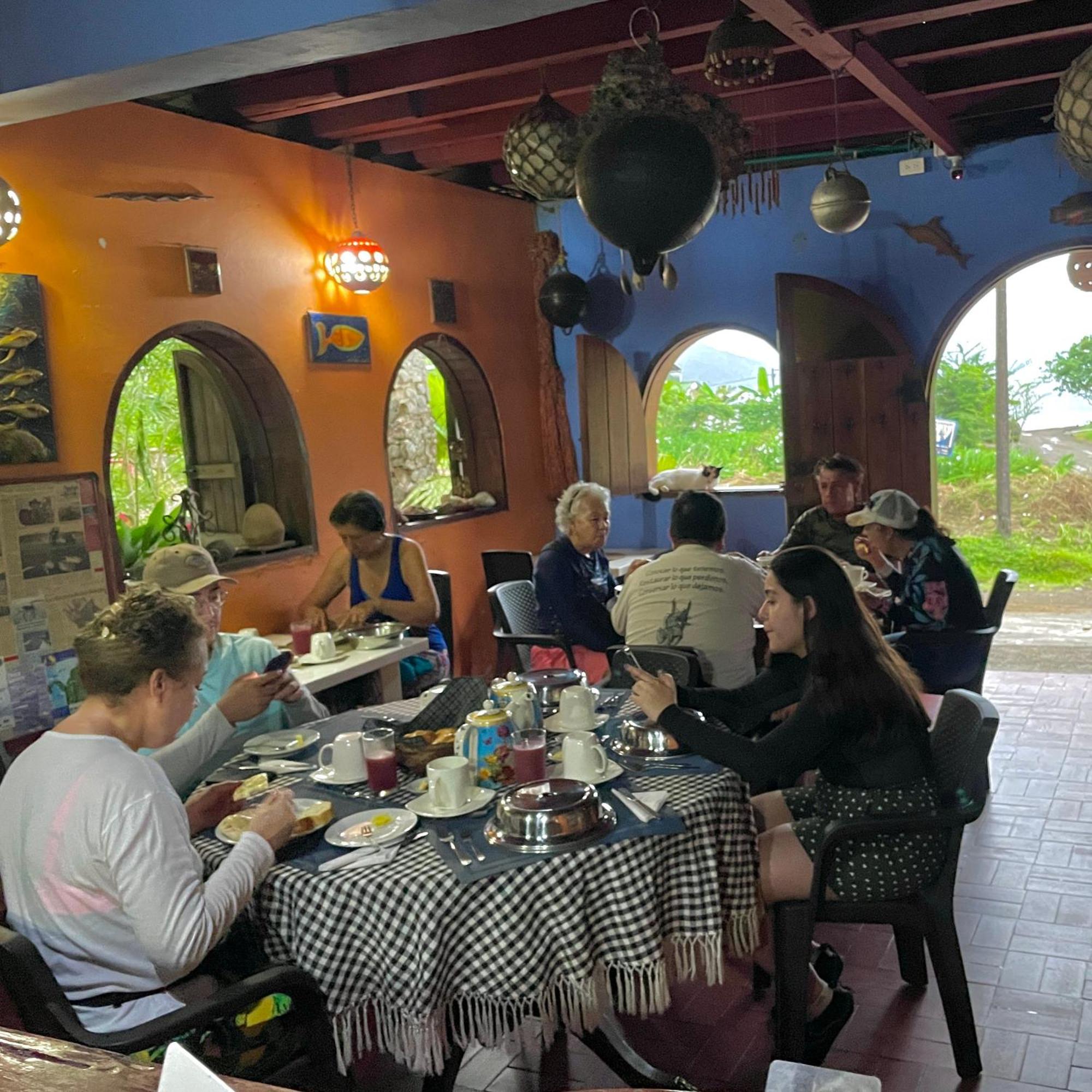 Posada Turistica Rocas De Cabo Marzo Bahia Solano Esterno foto